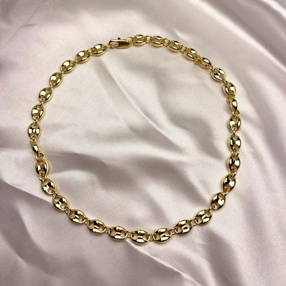 Cadena tipo Gucci laminado 14K